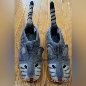 Super Cute Felted Gray Cat Slippers Size 39